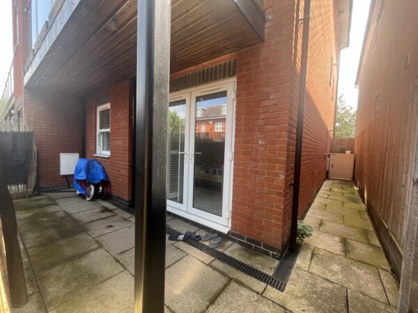 717 London Road, Cheam, Sutton