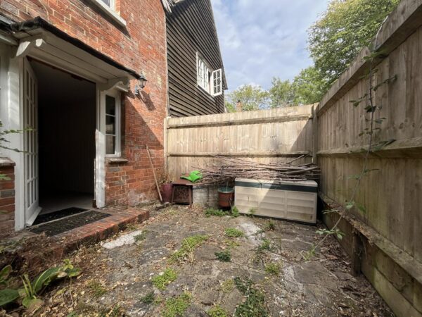 Rectory Lane, Ifield Green
