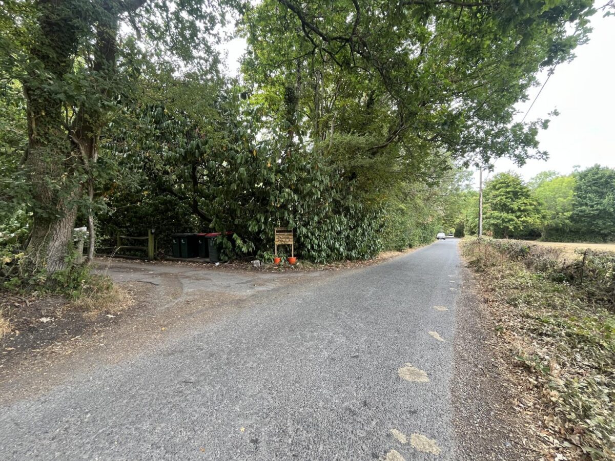 Rectory Lane, Ifield Green