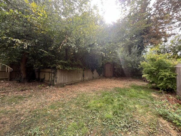 Rectory Lane, Ifield Green
