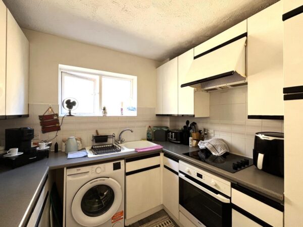 Bonehurst Road, Horley