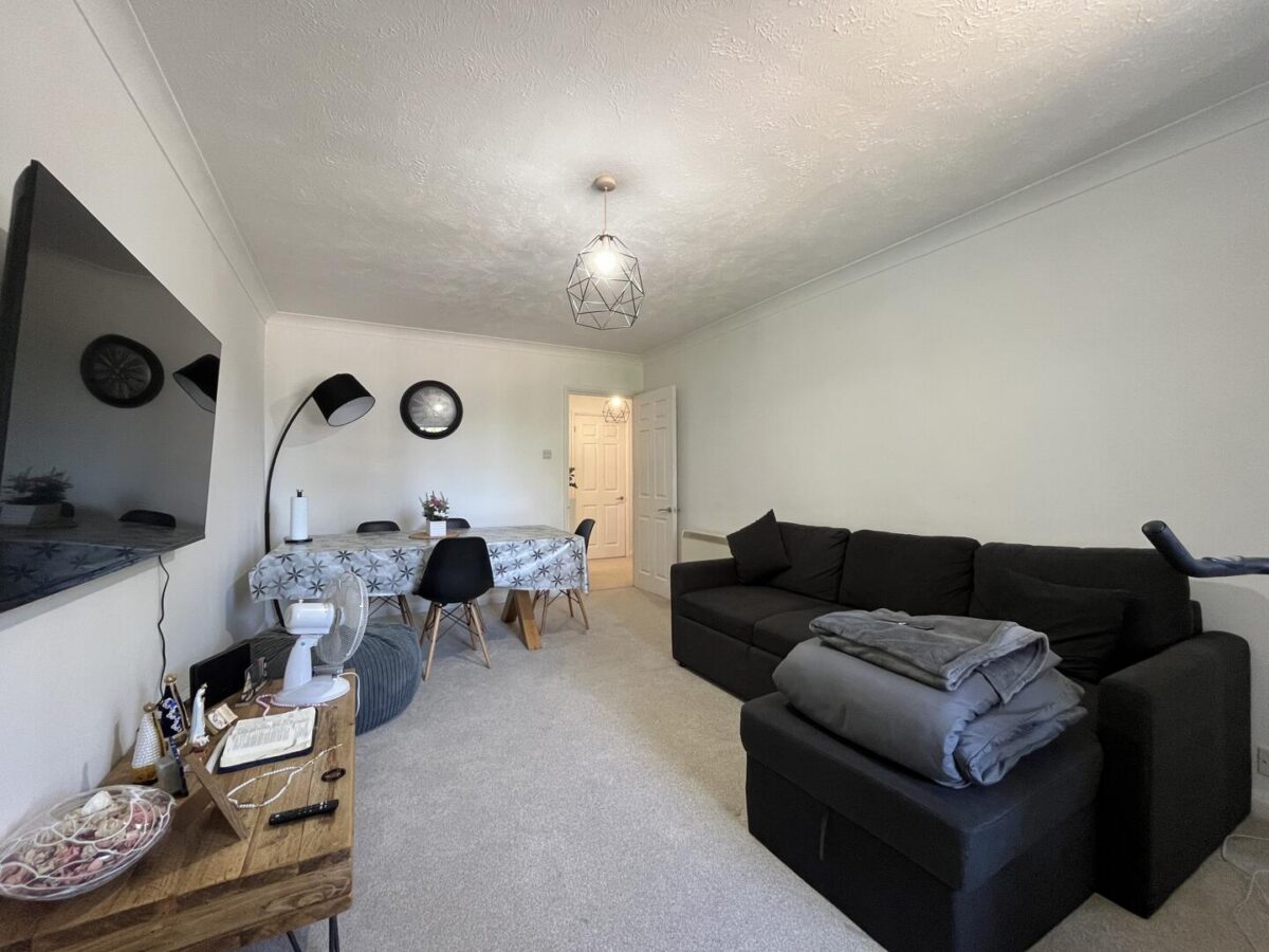 Bonehurst Road, Horley